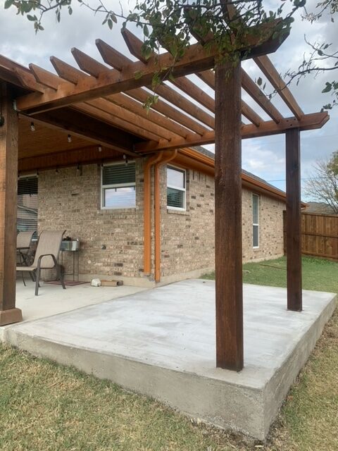 A project made by Franco Fence, a Fence and Gate contractor in Garland, Texas.